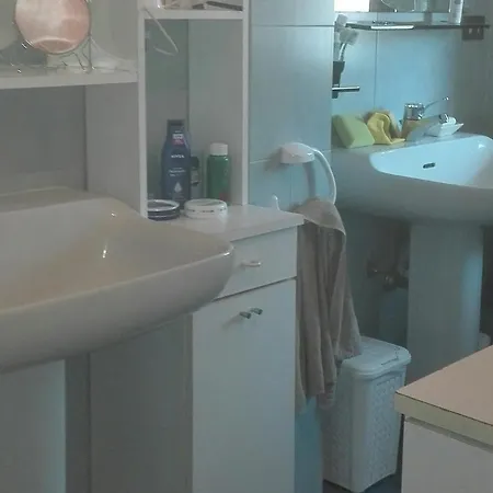 Casa Di Alessio, 6 Posti Letto A 200 Mt Dal Mare