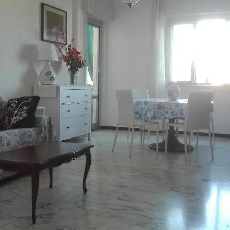 Apartment Casa Di Alessio, 6 Posti Letto A 200 Mt Dal Mare