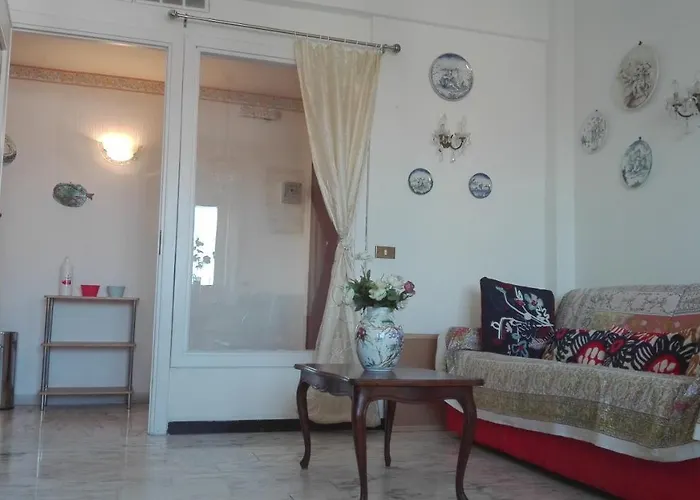 Appartamento Casa Di Alessio, 6 Posti Letto A 200 Mt Dal Mare *